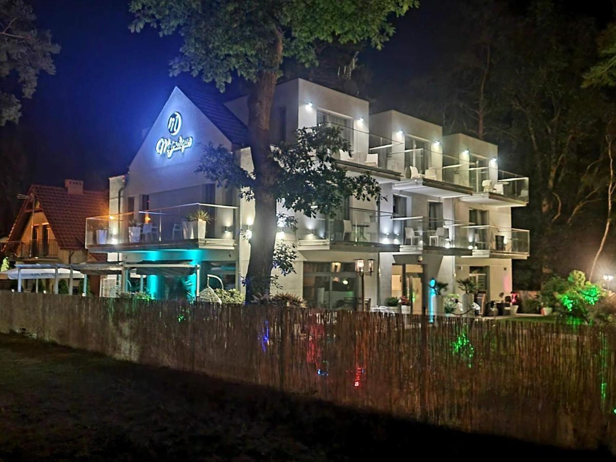 Hotel Majestique Pobierowo Exterior foto