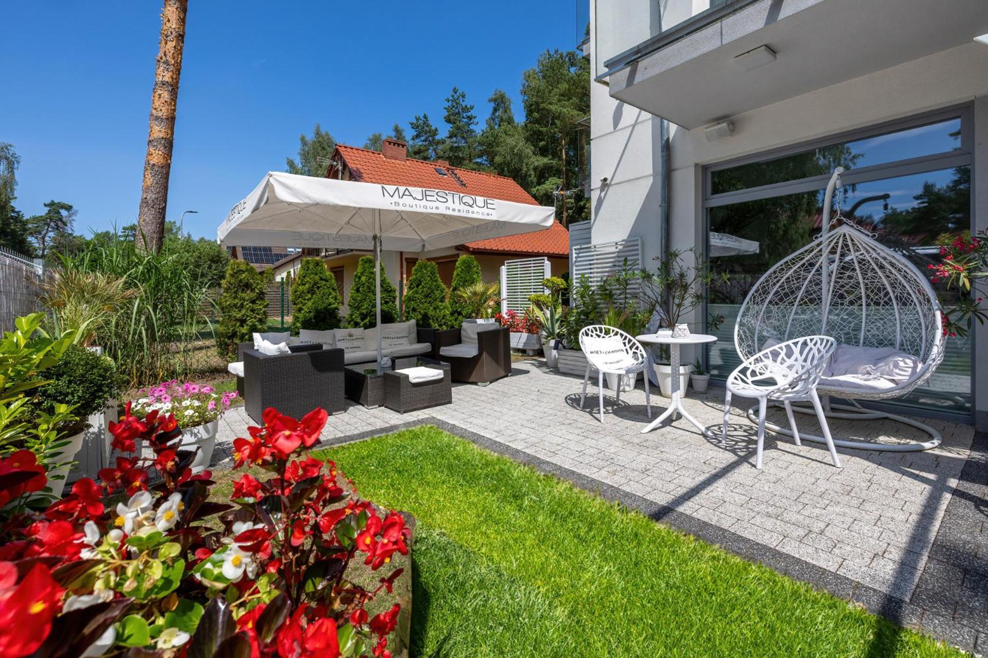 Hotel Majestique Pobierowo Exterior foto